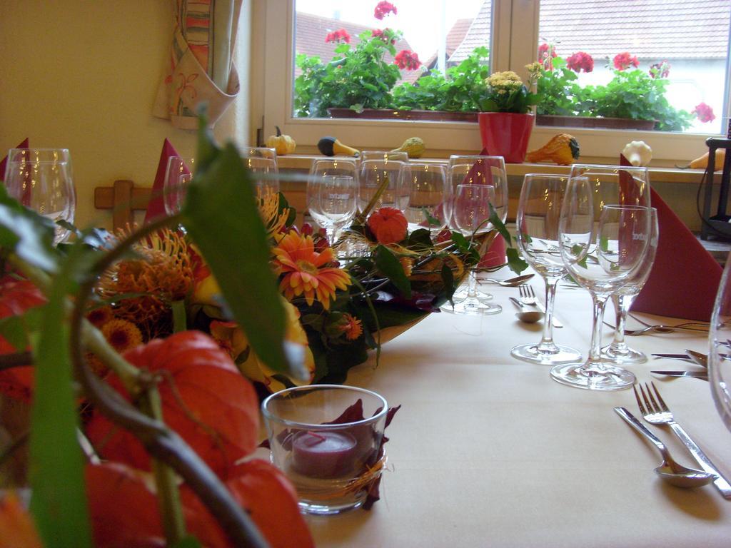Herbertingen Hotel & Restaurant Engel מראה חיצוני תמונה